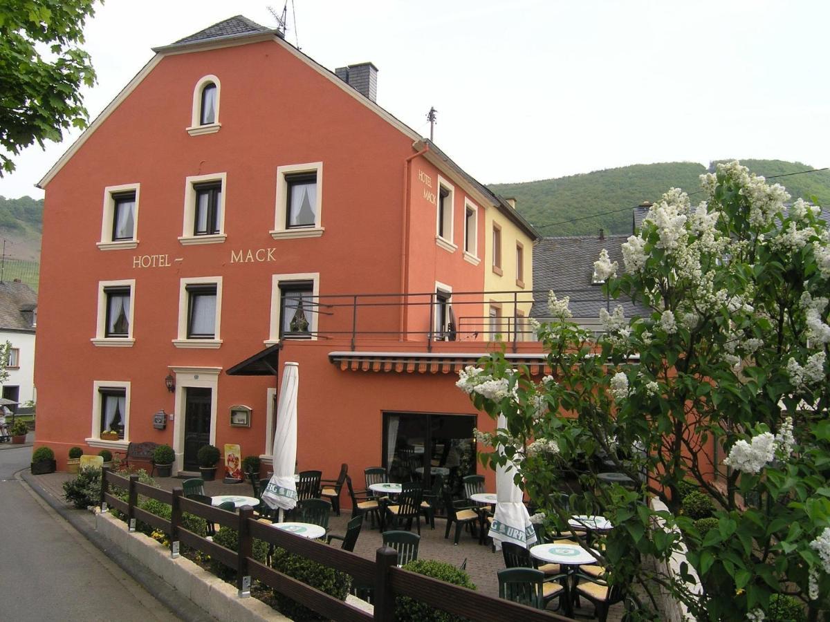 Gaestehaus Mack Trittenheim Exterior foto